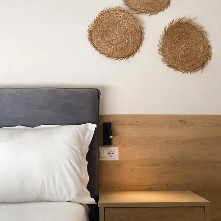 Hotel Dolanit Village 4*