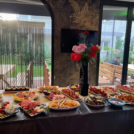 Dolanit Village 4* Golem (Tirana)