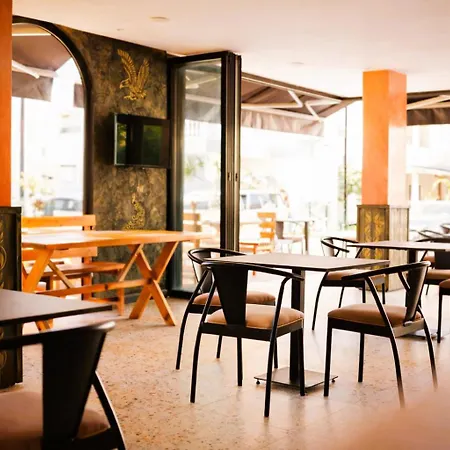Dolanit Village Hotel