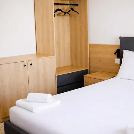 Hotel Dolanit Village Golem (Tirana)
